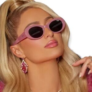 paris hilton quay pink oval sunglasses